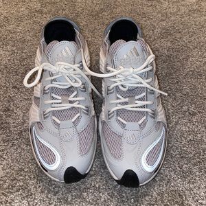 Adidas torsion shoes